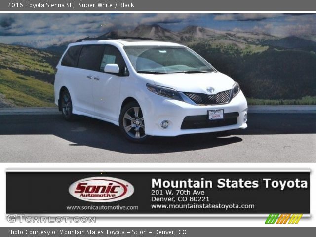 2016 Toyota Sienna SE in Super White