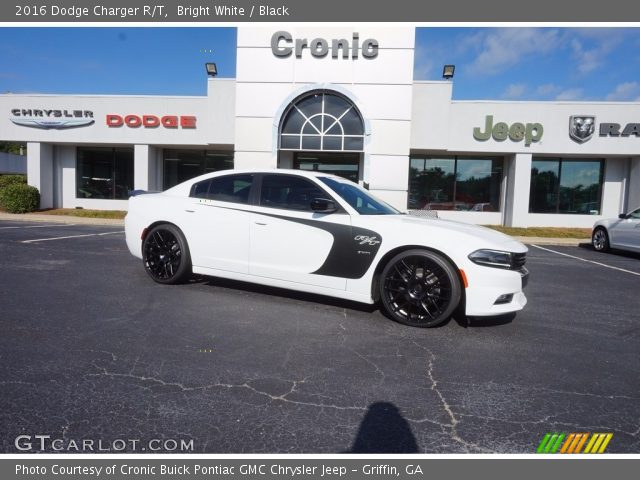 2016 Dodge Charger R/T in Bright White