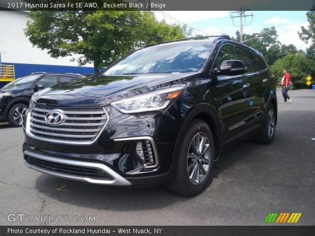 2017 Hyundai Santa Fe SE AWD in Becketts Black