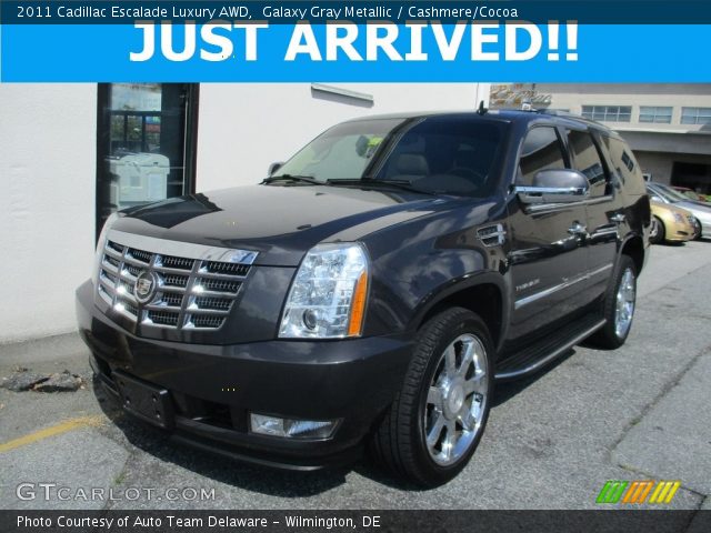 2011 Cadillac Escalade Luxury AWD in Galaxy Gray Metallic