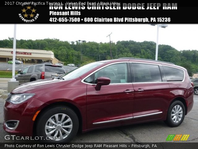 2017 Chrysler Pacifica Touring L in Velvet Red Pearl