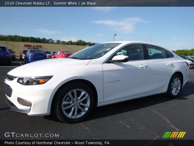 2016 Chevrolet Malibu LT in Summit White