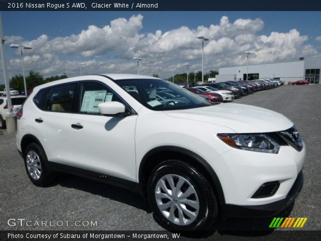 2016 Nissan Rogue S AWD in Glacier White