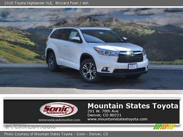 2016 Toyota Highlander XLE in Blizzard Pearl