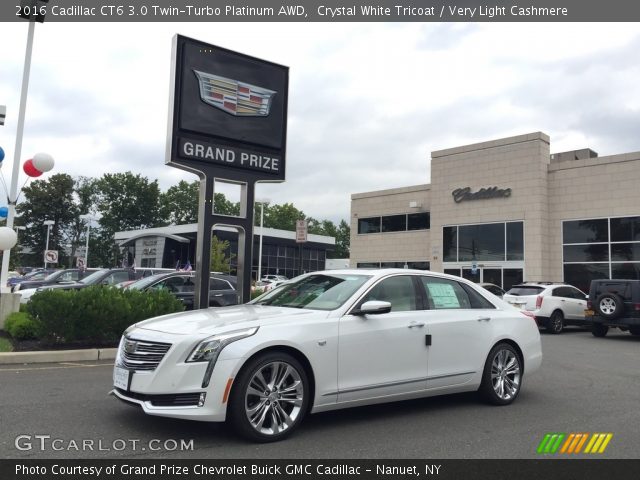 2016 Cadillac CT6 3.0 Twin-Turbo Platinum AWD in Crystal White Tricoat