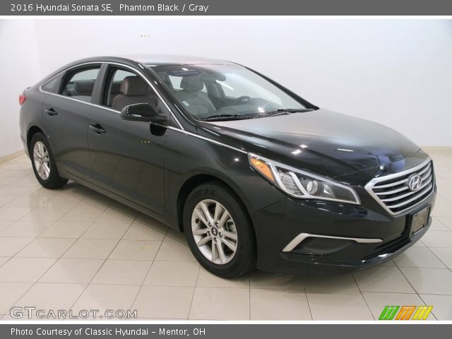 2016 Hyundai Sonata SE in Phantom Black