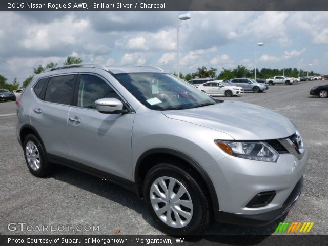2016 Nissan Rogue S AWD in Brilliant Silver