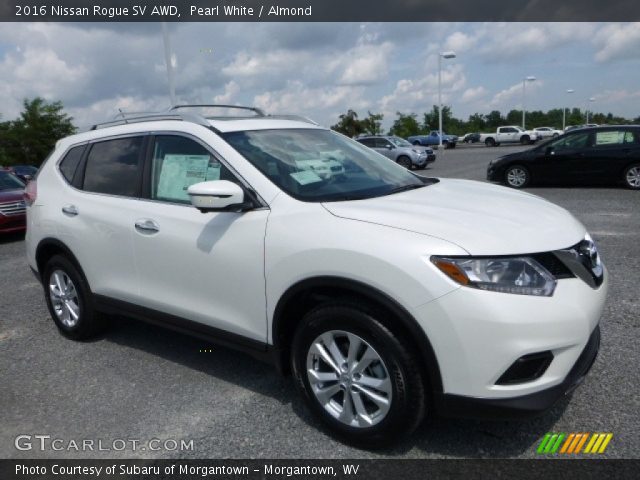 2016 Nissan Rogue SV AWD in Pearl White