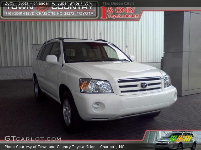 2005 Toyota Highlander I4 in Super White
