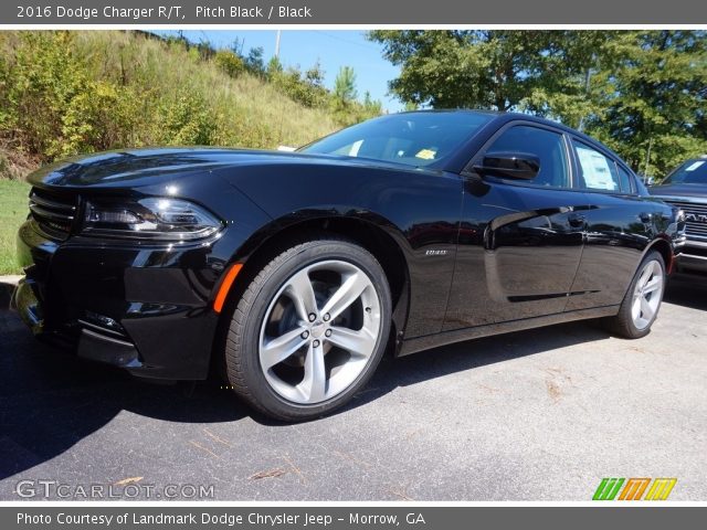 2016 Dodge Charger R/T in Pitch Black