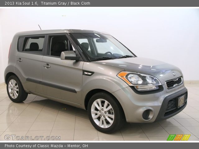 2013 Kia Soul 1.6 in Titanium Gray