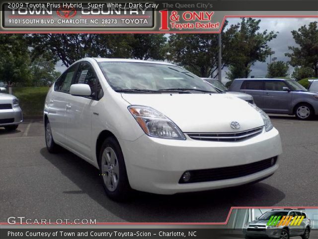 2009 Toyota Prius Hybrid in Super White