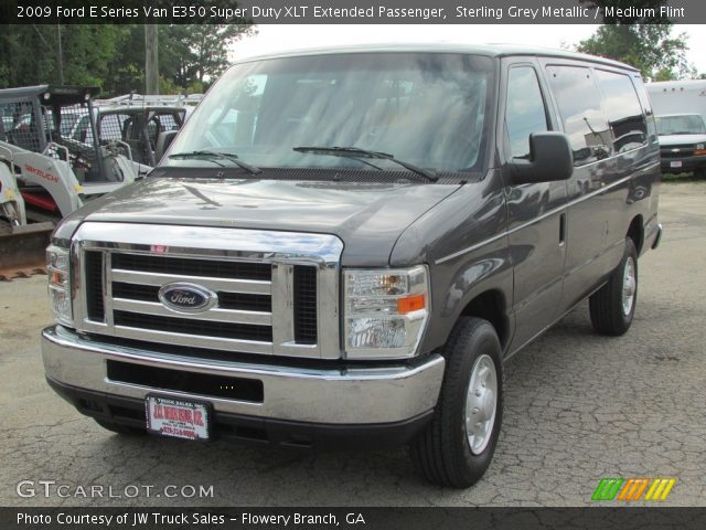 2009 Ford E Series Van E350 Super Duty XLT Extended Passenger in Sterling Grey Metallic