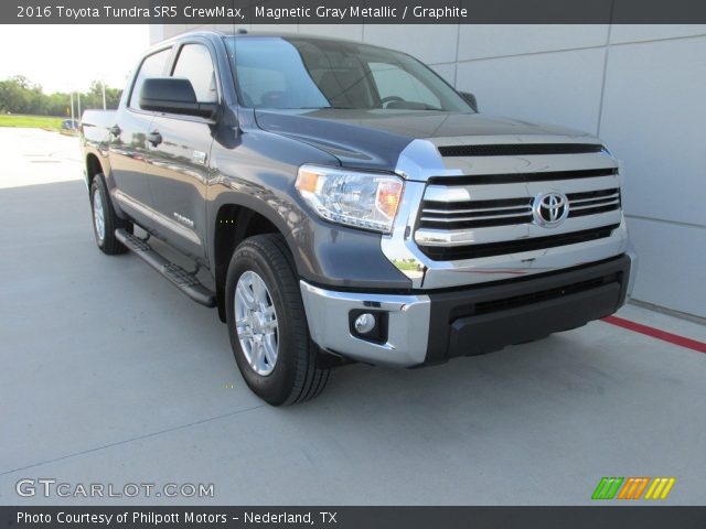 2016 Toyota Tundra SR5 CrewMax in Magnetic Gray Metallic