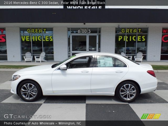 2016 Mercedes-Benz C 300 Sedan in Polar White