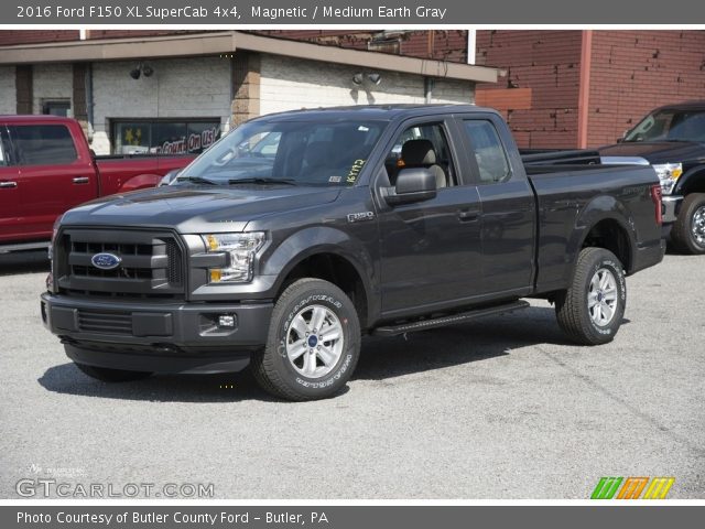 2016 Ford F150 XL SuperCab 4x4 in Magnetic