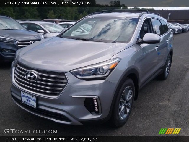 2017 Hyundai Santa Fe SE AWD in Iron Frost