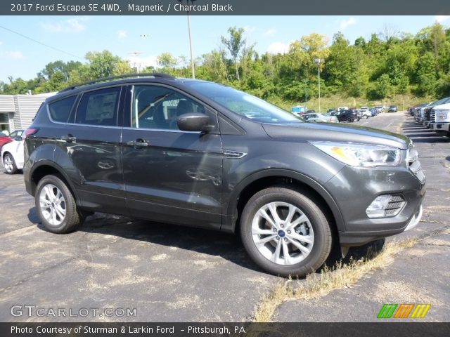 2017 Ford Escape SE 4WD in Magnetic