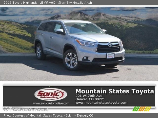 2016 Toyota Highlander LE V6 AWD in Silver Sky Metallic