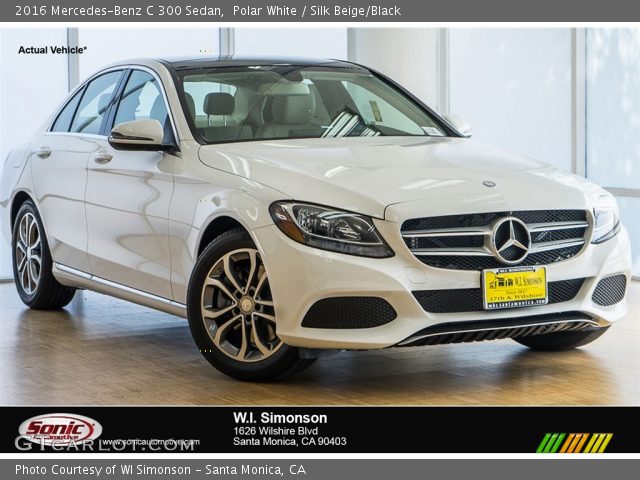 2016 Mercedes-Benz C 300 Sedan in Polar White