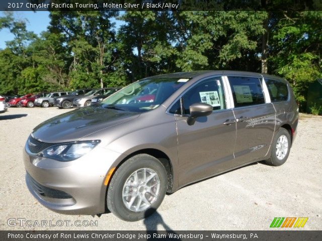 2017 Chrysler Pacifica Touring in Molten Silver