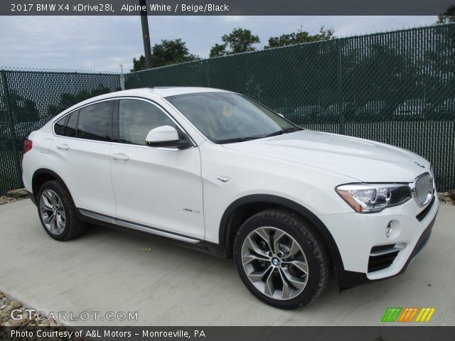 2017 BMW X4 xDrive28i in Alpine White