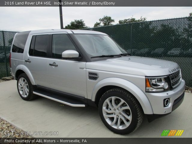 2016 Land Rover LR4 HSE in Indus Silver Metallic