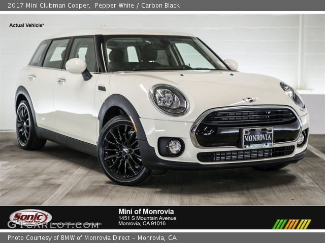 2017 Mini Clubman Cooper in Pepper White