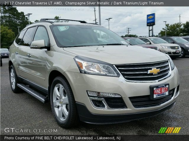 2017 Chevrolet Traverse LT AWD in Champagne Silver Metallic