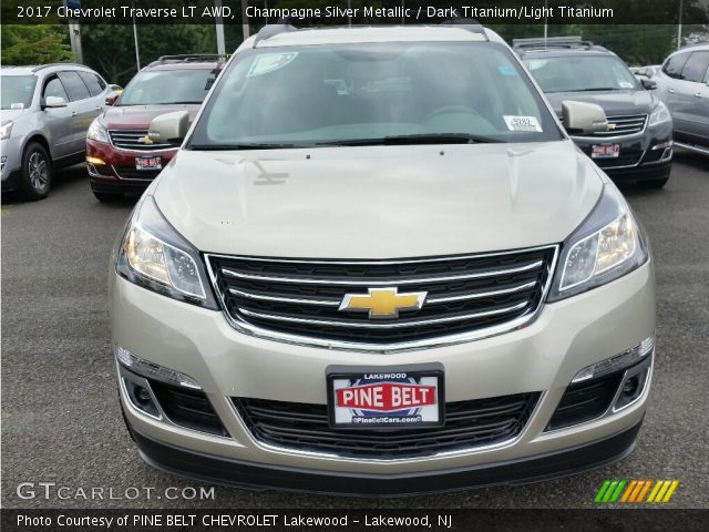 2017 Chevrolet Traverse LT AWD in Champagne Silver Metallic