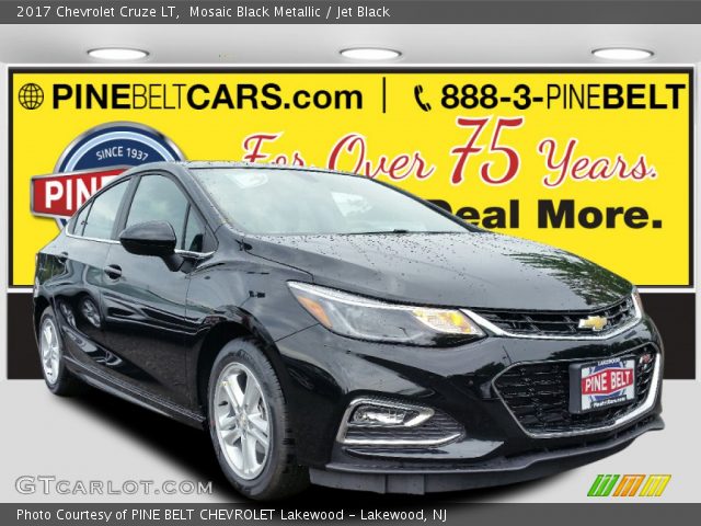 2017 Chevrolet Cruze LT in Mosaic Black Metallic