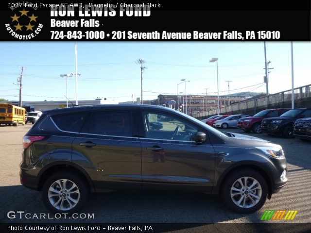 2017 Ford Escape SE 4WD in Magnetic