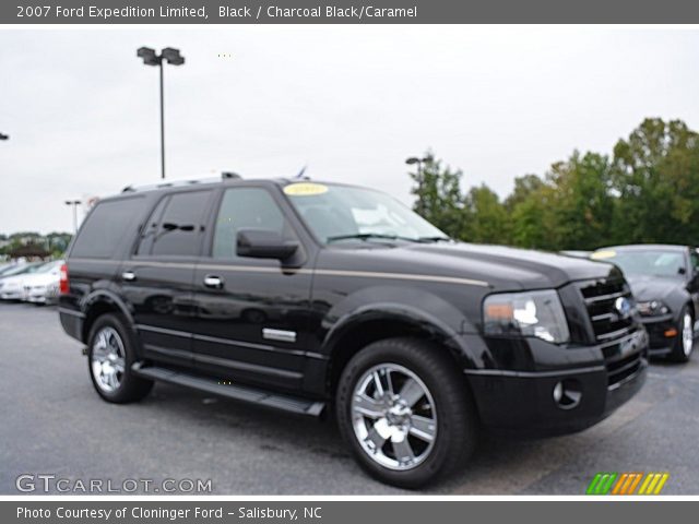 2007 Ford Expedition Limited in Black