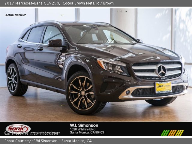 2017 Mercedes-Benz GLA 250 in Cocoa Brown Metallic