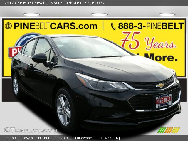 2017 Chevrolet Cruze LT in Mosaic Black Metallic