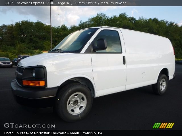 2017 Chevrolet Express 2500 Cargo WT in Summit White
