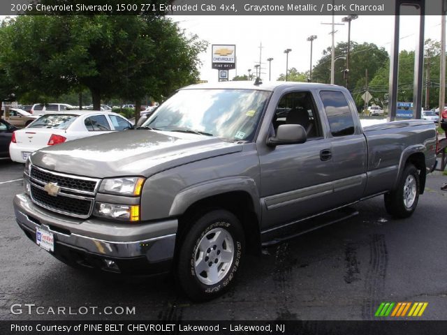 2006 Chevrolet Silverado 1500 Z71 Extended Cab 4x4 in Graystone Metallic