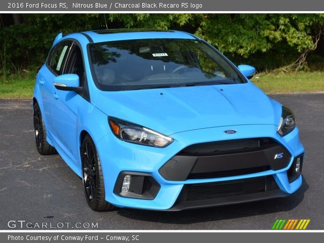 2016 Ford Focus RS in Nitrous Blue