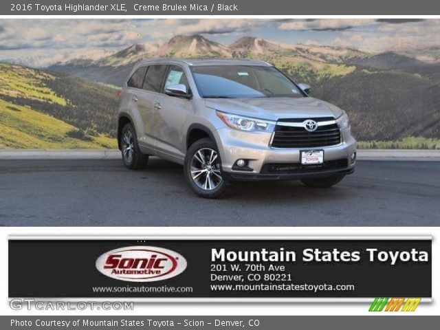 2016 Toyota Highlander XLE in Creme Brulee Mica
