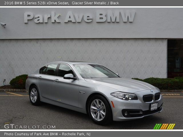 2016 BMW 5 Series 528i xDrive Sedan in Glacier Silver Metallic