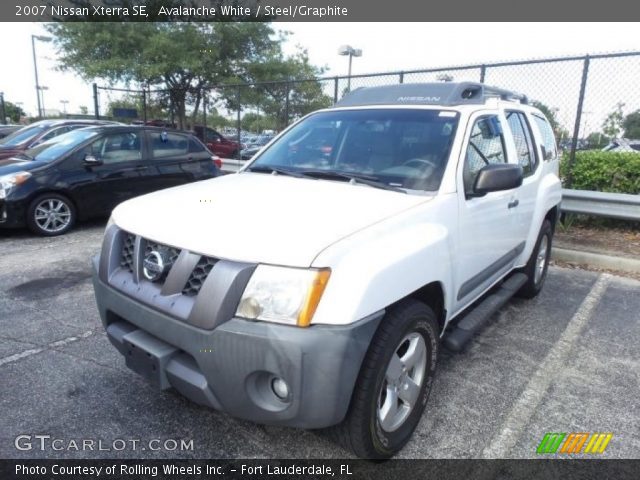 2007 Nissan Xterra SE in Avalanche White