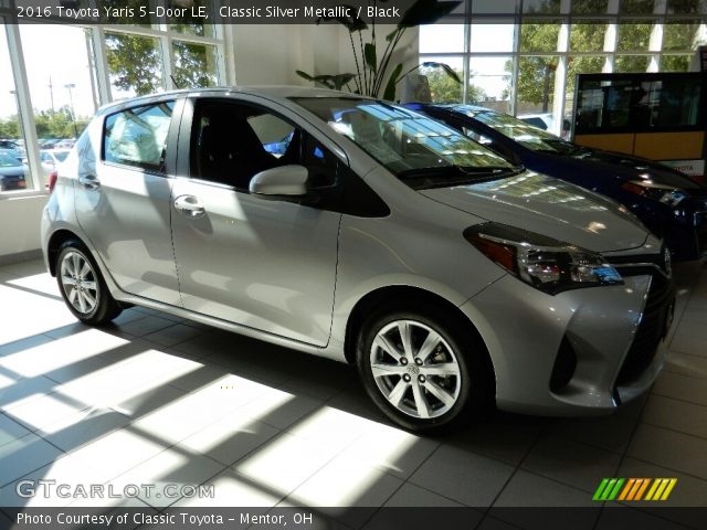 2016 Toyota Yaris 5-Door LE in Classic Silver Metallic