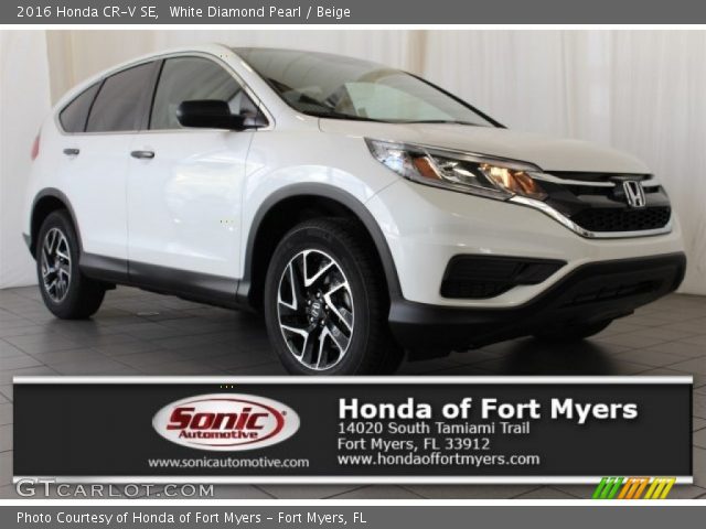 2016 Honda CR-V SE in White Diamond Pearl