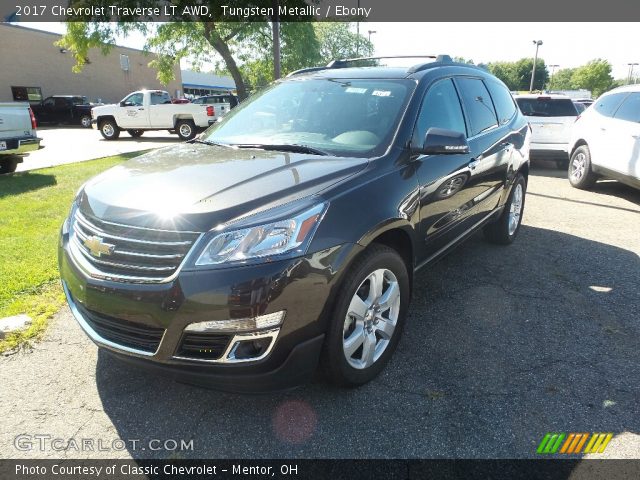 2017 Chevrolet Traverse LT AWD in Tungsten Metallic