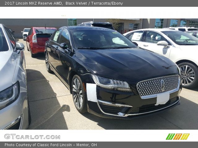 2017 Lincoln MKZ Reserve AWD in Black Velvet