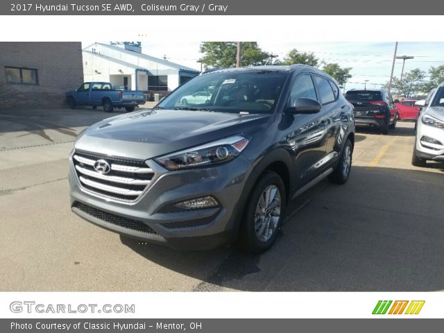 2017 Hyundai Tucson SE AWD in Coliseum Gray