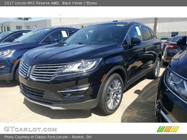 2017 Lincoln MKC Reserve AWD in Black Velvet