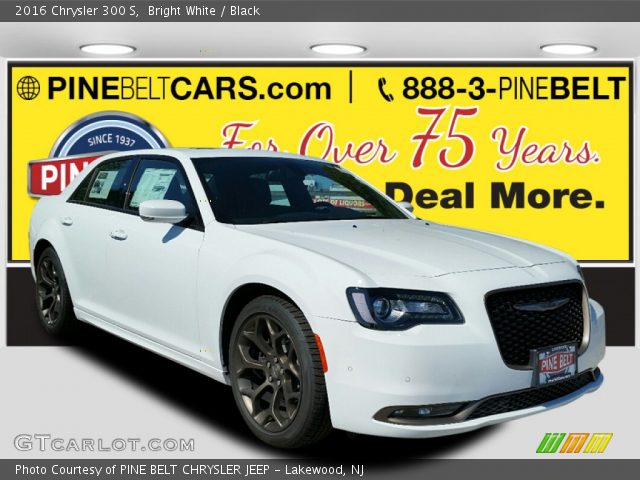 2016 Chrysler 300 S in Bright White