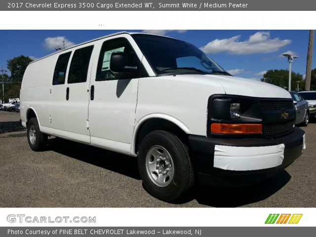 2017 Chevrolet Express 3500 Cargo Extended WT in Summit White