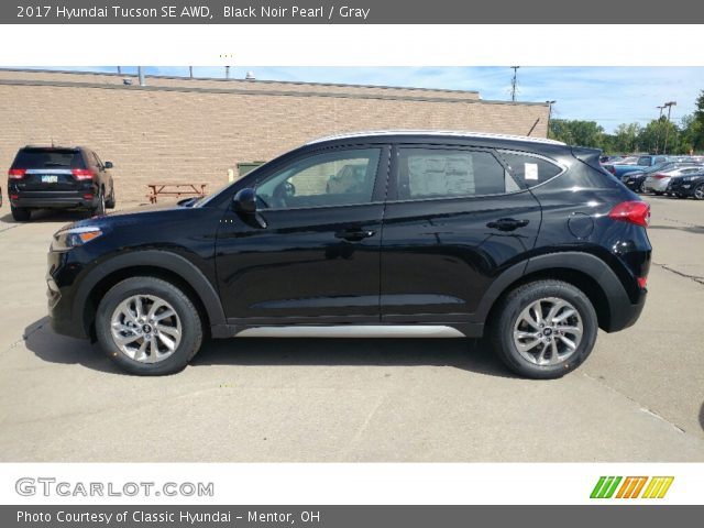 2017 Hyundai Tucson SE AWD in Black Noir Pearl